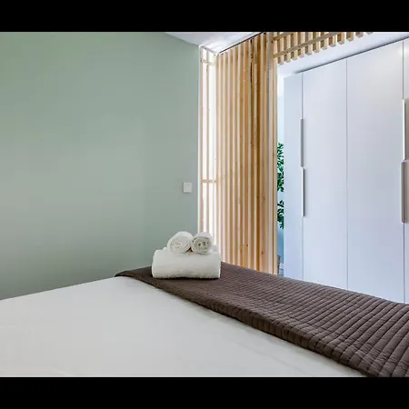 Ocean Oasis Albufeira With Pool By Lovelystay Albufeira